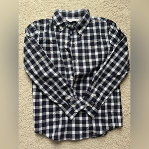 Janie and Jack boys button down shirt. Size 6. Worn once (if ever).